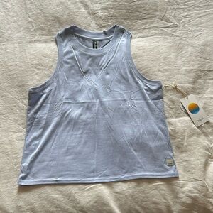 VUORI ENERGY TOP SZ S IN PERI HEATHER REGULAR LENGTH